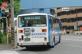 横浜交通開発バス61系統