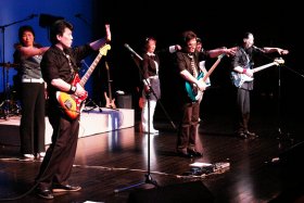 Plum's��C'dars���C�u