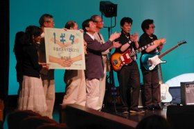 Plum's��C'dars���C�u