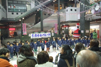 �~�̊��Ӎ� �v�������c