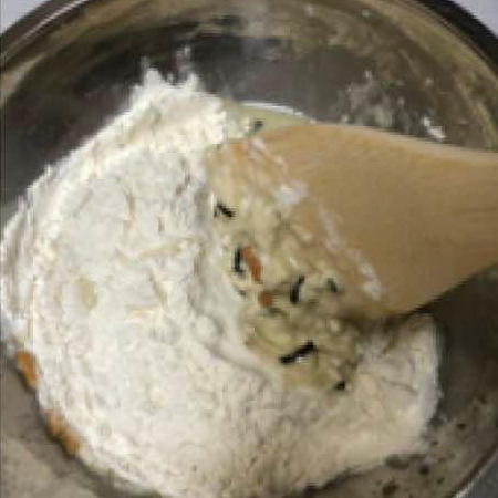 �i�J���̂����Ђ����g���ăt���C�p���Ńp�����Ă���