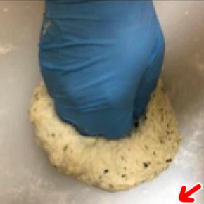 �i�J���̂����Ђ����g���ăt���C�p���Ńp�����Ă���