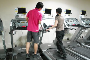 ロコスポーツ杉田 お試し体験(安心サポートコース) トレッドミル