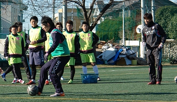 ロコスポーツ杉田で働いている渡邉三城選手(Y.S.C.C.)