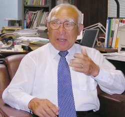 �{����Q