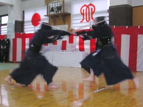 ̎P