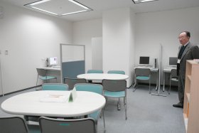 おしごと情報コーナーの様子2