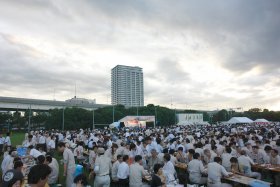 東芝の夏まつり会場1