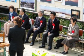 来賓2