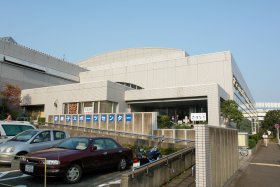 磯子スポーツセンター