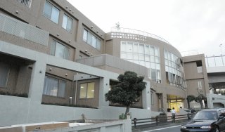 YnPAvU