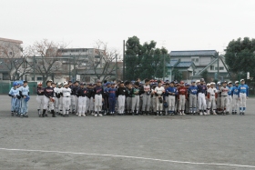 少年野球チームの選手たち