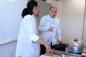 �{���I�[�i�[�ƍ��{�V�F�t