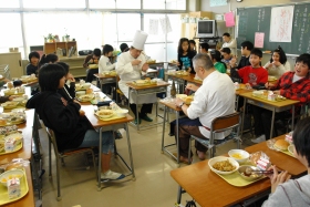 今平シェフと給食