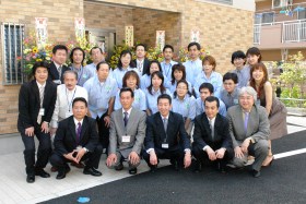 スタッフと関係者