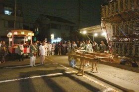 中原の万灯神輿