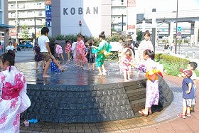 らびすた打ち水大会2008