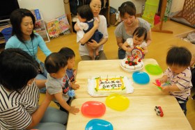子育てキディ洋光台のお誕生会