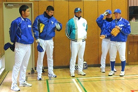 ベイスターズ野球教室2008