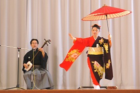 洋四小コミュニティハウスの発表会