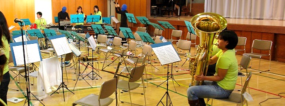洋四小コミュニティハウスの発表会