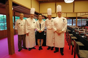 �H�V���E���_�����̑V�Q�O�O�X