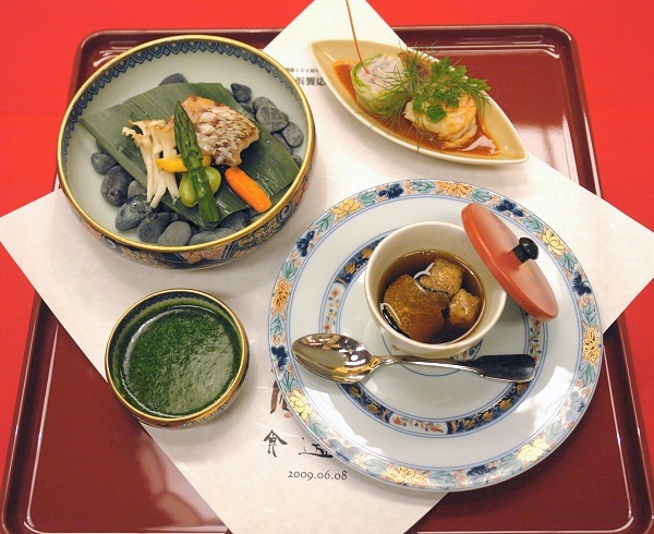 ���l�����̑V�Q�O�O�X