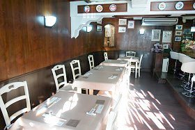 イタリア料理店ピアチェーレが80m移転