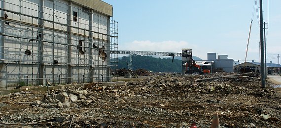 バルブのスタッフ全員で東北へ炊き出し