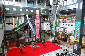 小学生のギタリスト@プララ杉田創業祭2012