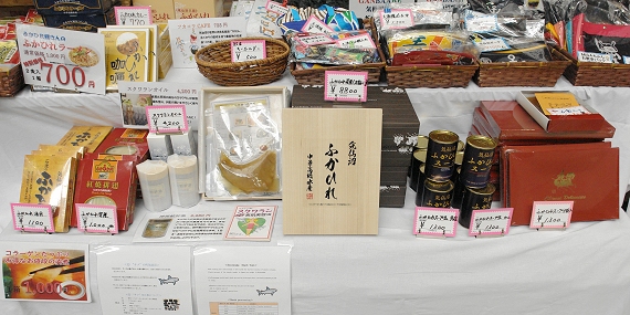 気仙沼復興応援市 プララ杉田1階パティオ広場
