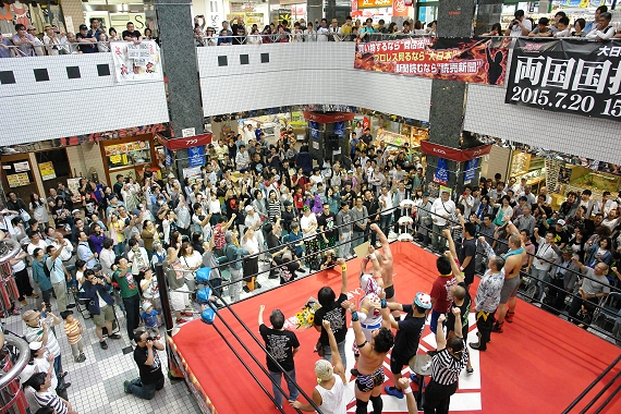 大日本プロレス(BJW)の商店街プロレス in プララ杉田
