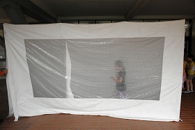 森東小、親子で学校に泊まろう