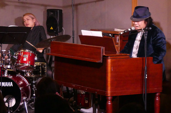 CROSS STREETでミッキー吉野さんとヨコハマ・ハイカラナイト・オールスターズ