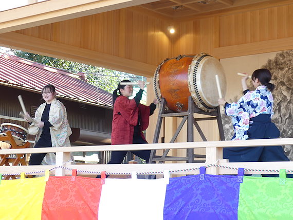 岡村天満宮で鑓水太鼓